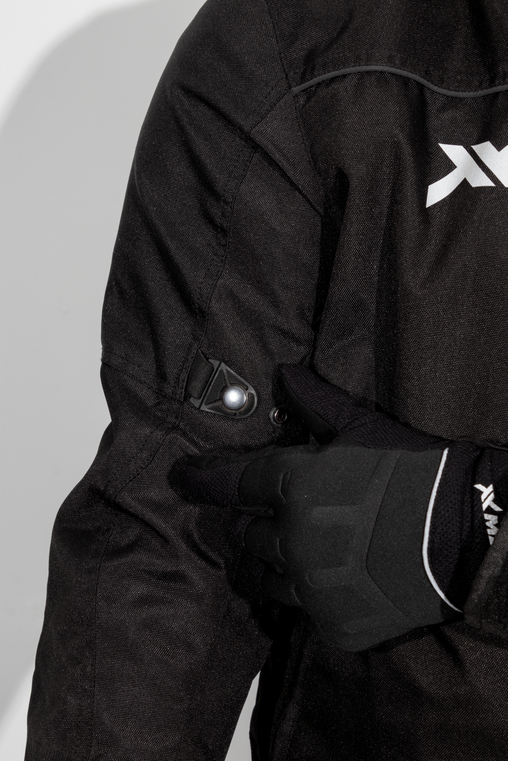 Jaqueta Mattos Racing Vista Preta - Image 6